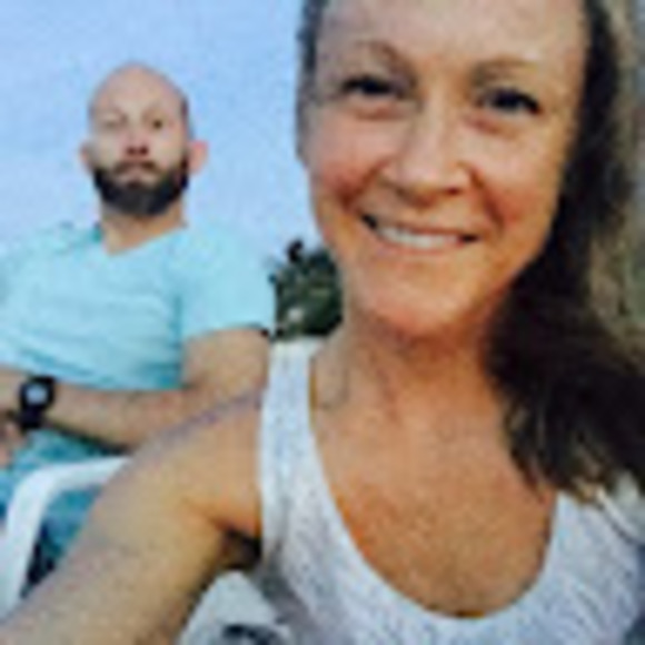 Meet your Posher, Jenelle - Picture 1 of 1